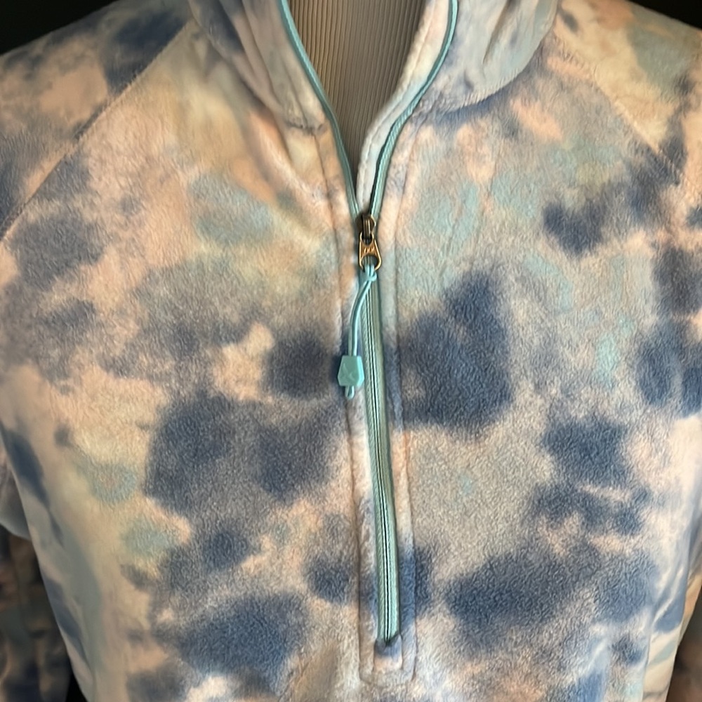 Eddie Bauer fleece pastel tie dye sweater